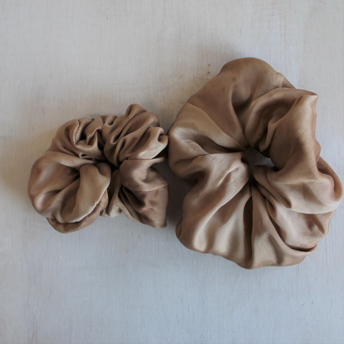 LARGE Silk SCRUNCHIE - sandy