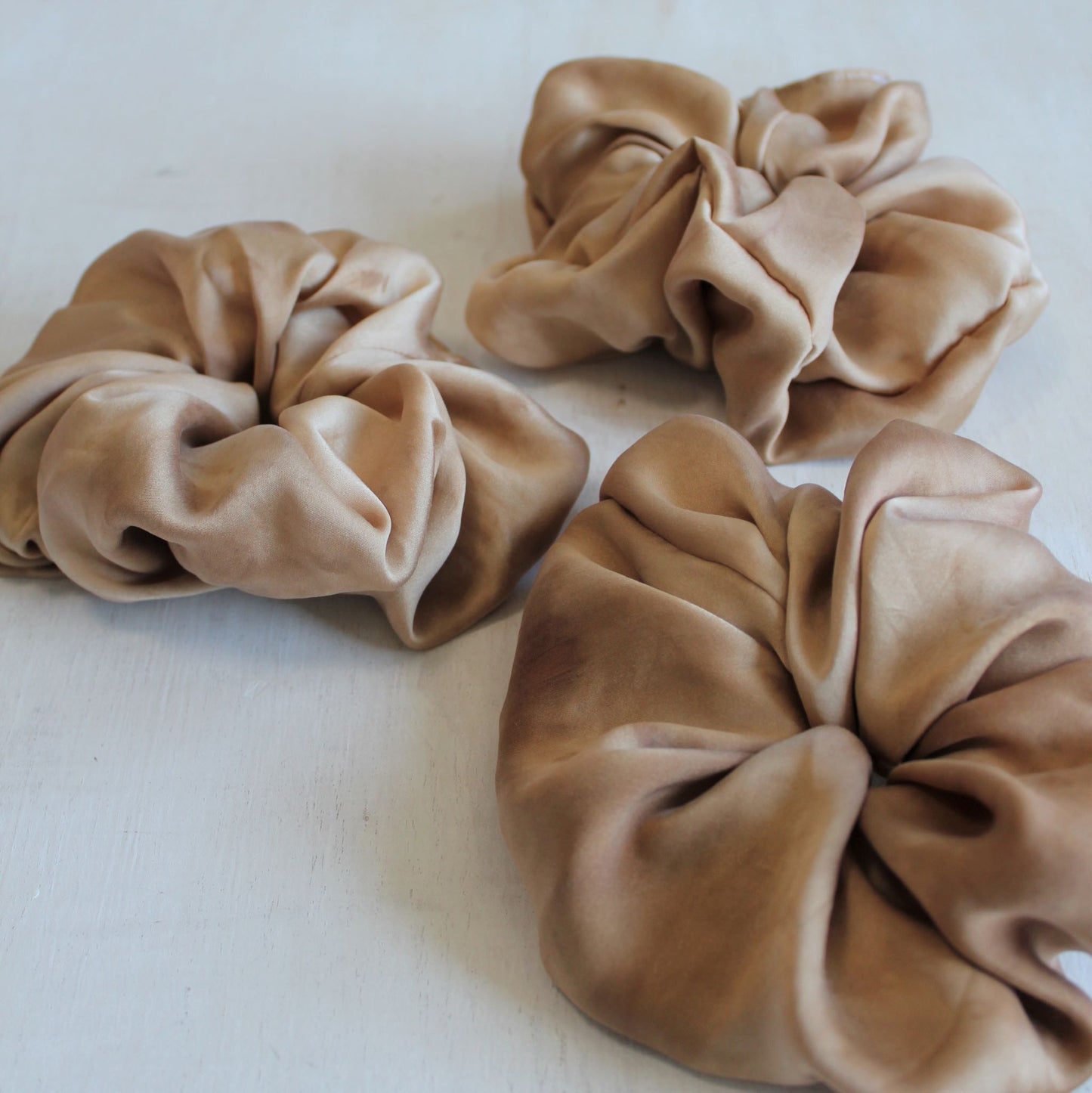 LARGE Silk SCRUNCHIE - sandy