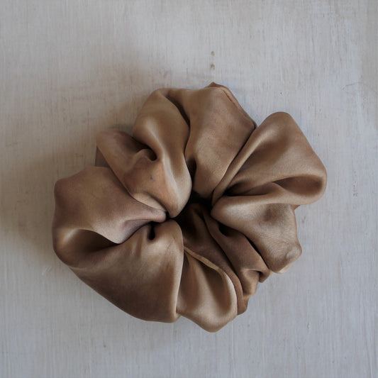 LARGE Silk SCRUNCHIE - sandy